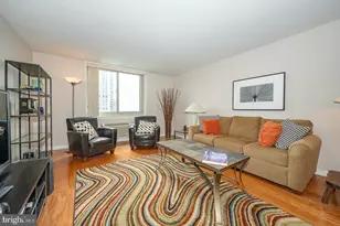 1919 Chestnut St, Philadelphia, PA 19103 - Photo 1
