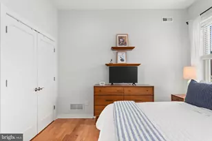 881 N Bucknell St, Philadelphia, PA 19130 - Photo 13