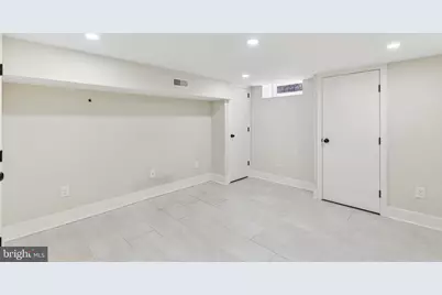 219 Daly Street, Philadelphia, PA 19148 - Photo 25