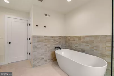 952 N 6th Street, Philadelphia, PA 19123 - Photo 53