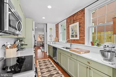 822 N Lecount Street, Philadelphia, PA 19130 - Photo 9