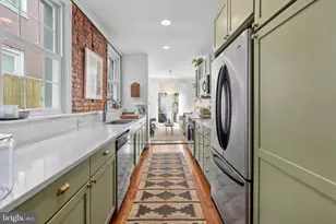 822 N Lecount St, Philadelphia, PA 19130 - Photo 7
