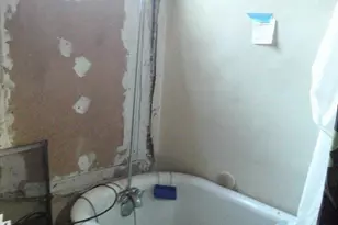 2344 Pierce St, Philadelphia, PA 19145 - Photo 11