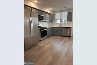 815 Tasker Street, Philadelphia, PA 19148 - Photo 5
