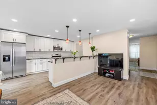 105 Rennard Terrace, Philadelphia, PA 19116 - Photo 11