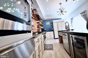 2005 N Mascher St, Philadelphia, PA 19122 - Photo 7