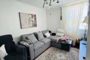 7734 Bradford St, Philadelphia, PA 19152 - Photo 3