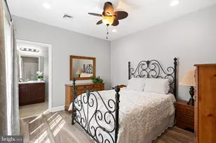 650 N 8th St, Philadelphia, PA 19123 - Photo 15