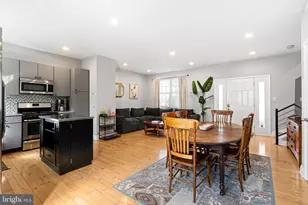 650 N 8th St, Philadelphia, PA 19123 - Photo 9