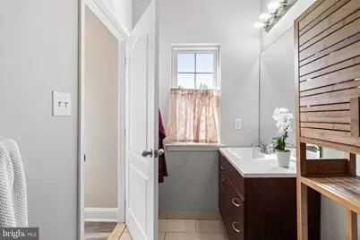 650 N 8th Street, Philadelphia, PA 19123 - Photo 21
