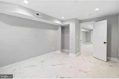 2053 E Cumberland Street, Philadelphia, PA 19125 - Photo 15