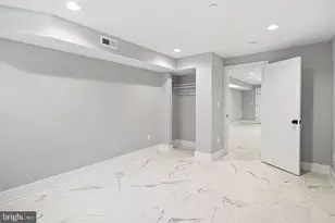 2053 E Cumberland St, Philadelphia, PA 19125 - Photo 15