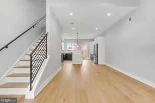907 Emily St, Philadelphia, PA 19148 - Photo 3