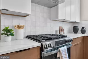 905 Emily, Philadelphia, PA 19148 - Photo 7