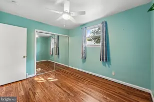 915 Lomond Ln, Philadelphia, PA 19128 - Photo 19
