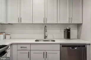 875 Sansom St, Philadelphia, PA 19107 - Photo 9