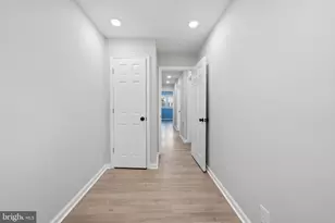 5625 Crowson, Philadelphia, PA 19144 - Photo 17