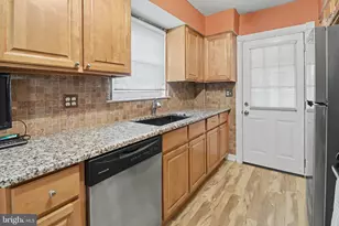 3008 Teesdale St, Philadelphia, PA 19152 - Photo 15