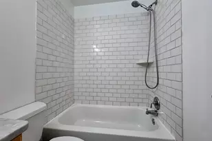 1916 Christian St, Philadelphia, PA 19146 - Photo 13