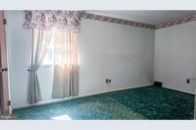 9922 S Canterbury Road, Philadelphia, PA 19114 - Photo 17