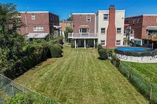 9922 S Canterbury Rd, Philadelphia, PA 19114 - Photo 33