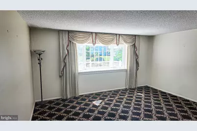 9922 S Canterbury Road, Philadelphia, PA 19114 - Photo 11