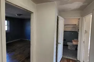 1738 S Ruby St, Philadelphia, PA 19143 - Photo 17