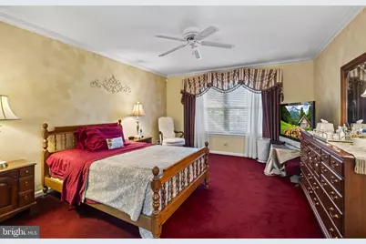 505 Ridgerun Lane, Philadelphia, PA 19111 - Photo 17