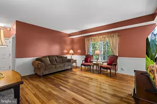 505 Ridgerun Ln, Philadelphia, PA 19111 - Photo 13