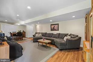 505 Ridgerun Ln, Philadelphia, PA 19111 - Photo 29