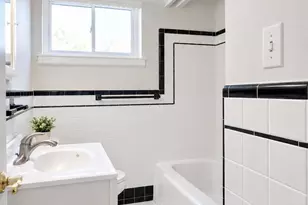 9818 Woodfern Rd, Philadelphia, PA 19115 - Photo 15