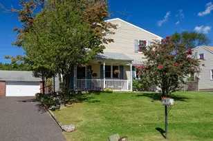 9818 Woodfern Rd, Philadelphia, PA 19115 - Photo 35
