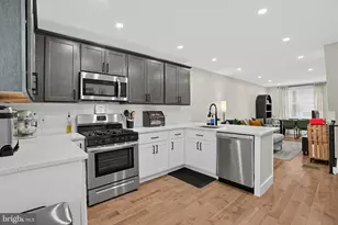 605 Dudley St, Philadelphia, PA 19148 - Photo 13
