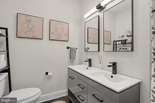605 Dudley St, Philadelphia, PA 19148 - Photo 19