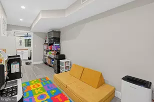 605 Dudley St, Philadelphia, PA 19148 - Photo 31