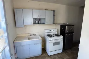 7100 Paschall Ave, Philadelphia, PA 19142 - Photo 11