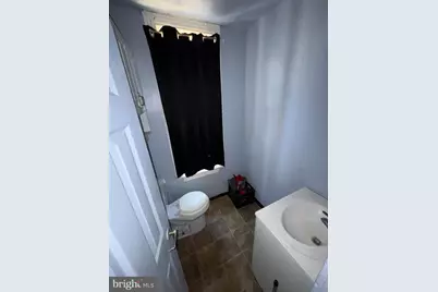 7100 Paschall Avenue, Philadelphia, PA 19142 - Photo 9