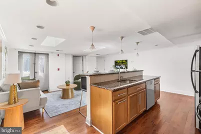 1716 Pine Street #7, Philadelphia, PA 19103 - Photo 3