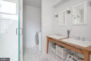 2322 Fitzwater St, Philadelphia, PA 19146 - Photo 23