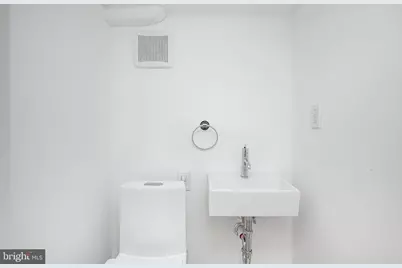 2322 Fitzwater Street, Philadelphia, PA 19146 - Photo 17