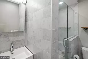336 Monroe St, Philadelphia, PA 19147 - Photo 25