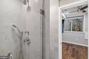 336 Monroe St, Philadelphia, PA 19147 - Photo 15