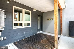 336 Monroe St, Philadelphia, PA 19147 - Photo 29
