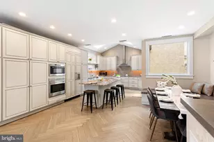 212 S 24th St, Philadelphia, PA 19103 - Photo 7