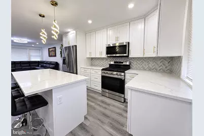 2026 S Newkirk Street, Philadelphia, PA 19145 - Photo 13