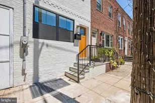 1011 Mountain St, Philadelphia, PA 19148 - Photo 5