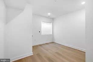 2253 N 12th St, Philadelphia, PA 19133 - Photo 17