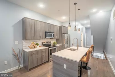 2110 N 7th Street, Philadelphia, PA 19122 - Photo 5