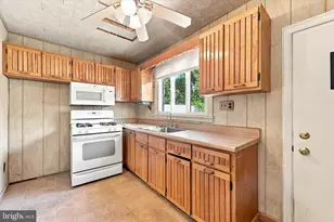 739 McClellan St, Philadelphia, PA 19148 - Photo 9