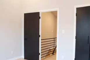 1238 S Warnock St, Philadelphia, PA 19147 - Photo 13